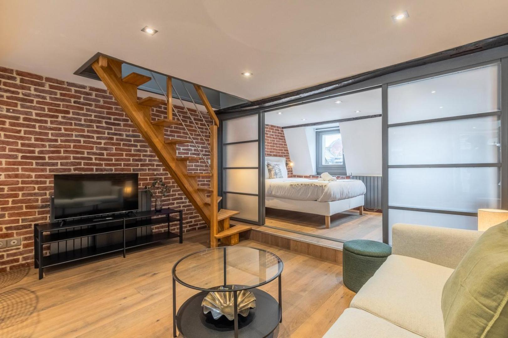 Two Bedroom Apartment In The Heart Of Old Lille Exterior photo